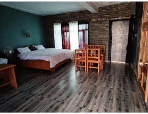 Hotel Sunnyside Palace, Almora